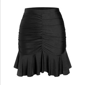 Black fishtail ruched mini skirt
